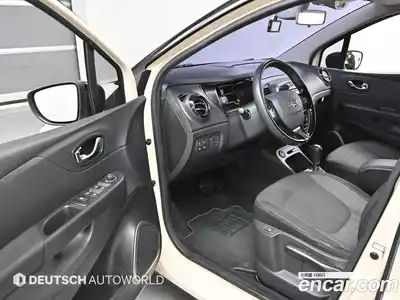 Renault QM3 2015 1.5 Автомат в Москве № 227338, миниатюра 11