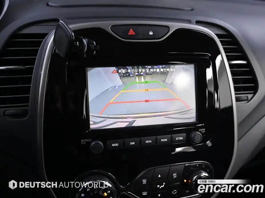 Renault QM3 2015 1.5 Автомат в Москве № 227338, фото 15