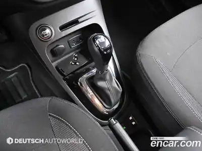 Renault QM3 2015 1.5 Автомат в Москве № 227338, миниатюра 9