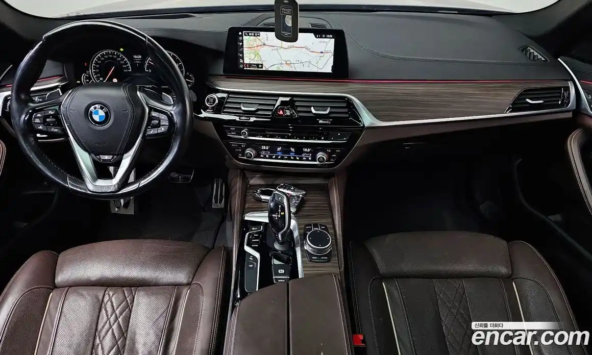 BMW 5-Series 2017 2.0 Автомат в Москве № 229257, фото 1