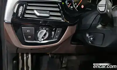 BMW 5-Series 2017 2.0 Автомат в Москве № 229257, миниатюра 3