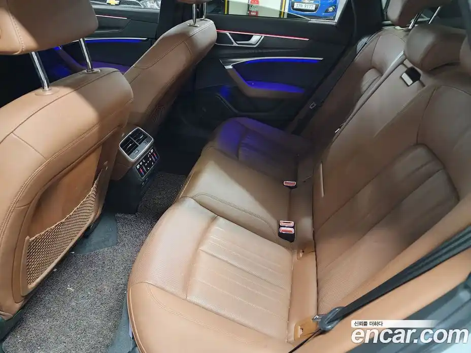 Audi A6 2022 2.0 Автомат в Москве № 230333, фото 10