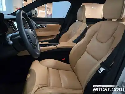 Volvo V90 2024 2.0 Автомат в Москве № 230834, миниатюра 10