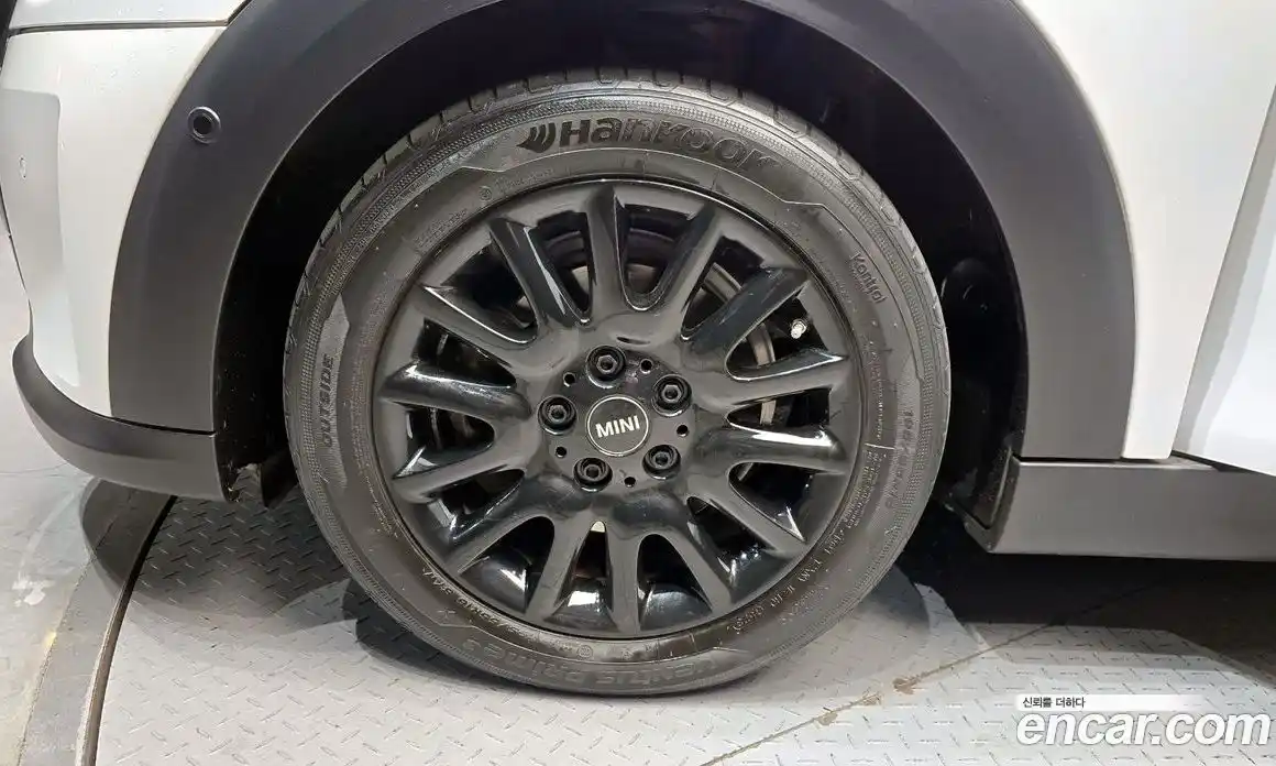 Mini Cooper 2024 1.5 Автомат в Москве № 231419, фото 5