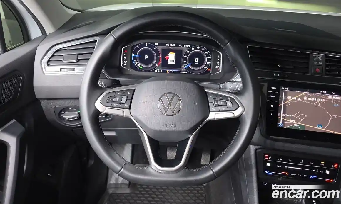 Volkswagen Tiguan 2022 2.0 Автомат в Москве № 232135, фото 14