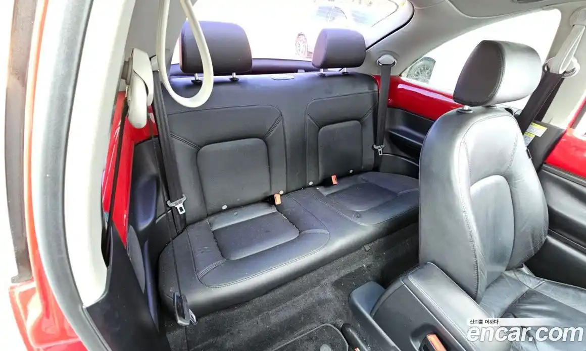 Volkswagen Beatle 2011 2.0 Автомат в Москве № 232193, фото 3