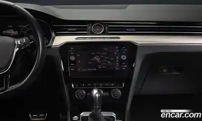 Volkswagen Arteon 2019 2.0 Автомат в Москве № 232247, миниатюра 2