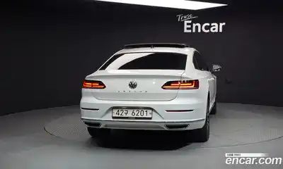 Volkswagen Arteon 2019 2.0 Автомат в Москве № 232247, миниатюра 4