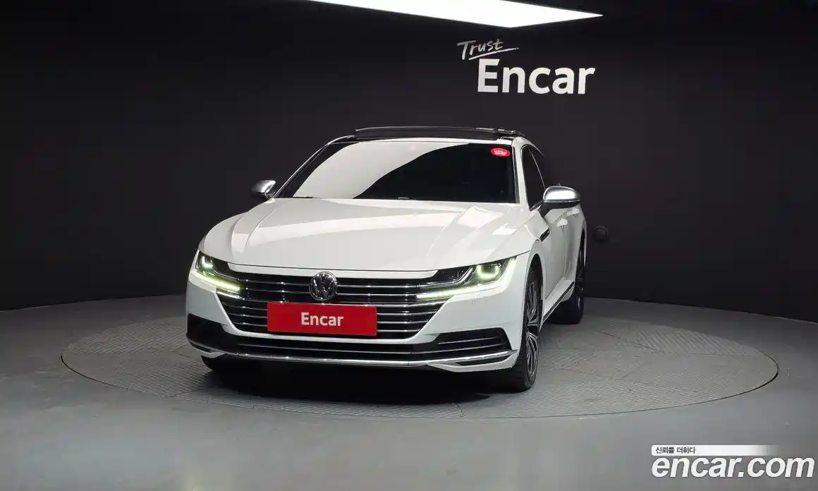 Volkswagen Arteon 2019 2.0 Автомат в Москве № 232247, фото 6