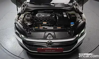 Volkswagen Arteon 2019 2.0 Автомат в Москве № 232247, миниатюра 9