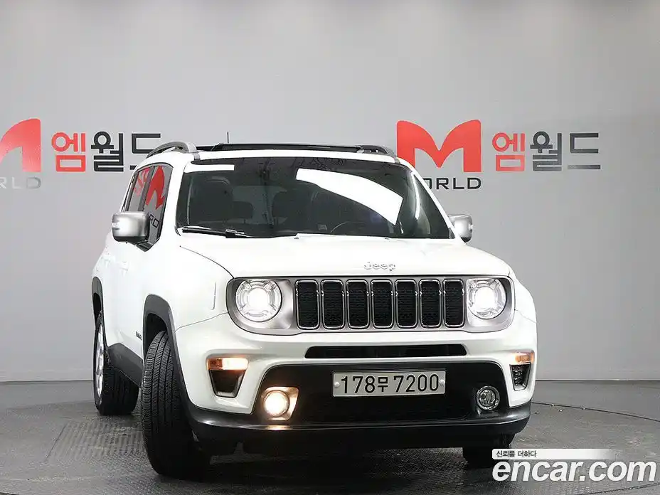 Jeep Renegade 2019 2.4 Автомат в Москве № 232393, фото 2