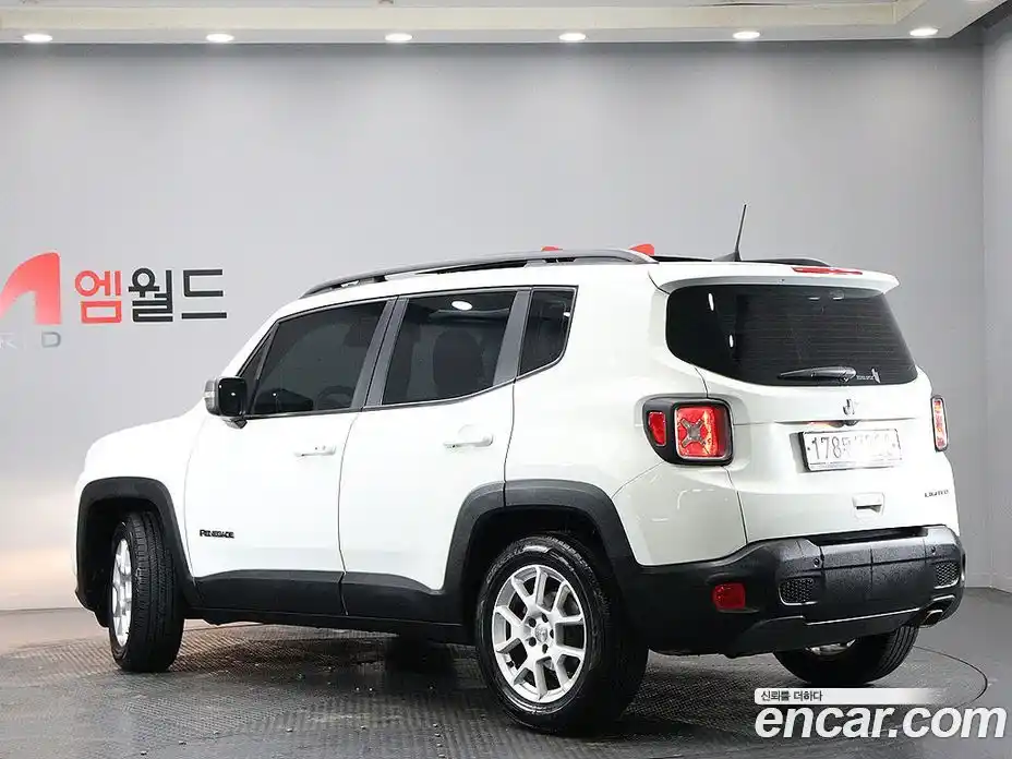 Jeep Renegade 2019 2.4 Автомат в Москве № 232393, фото 4