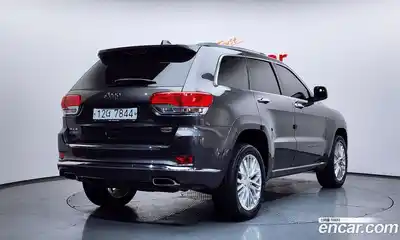 Jeep Cherokee 2018 3.0 Автомат в Москве № 232430, миниатюра 2