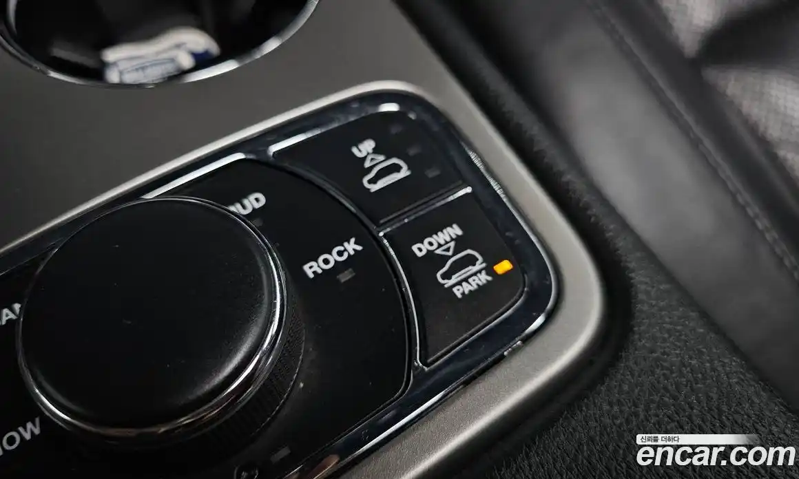 Jeep Cherokee 2018 3.0 Автомат в Москве № 232564, фото 17