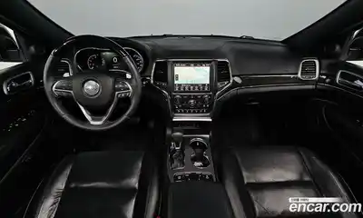 Jeep Cherokee 2018 3.0 Автомат в Москве № 232564, миниатюра 7
