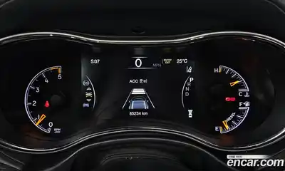 Jeep Cherokee 2018 3.0 Автомат в Москве № 232564, миниатюра 8