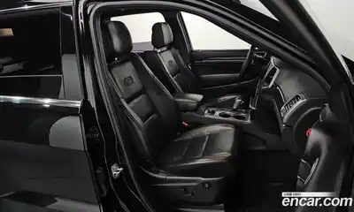 Jeep Cherokee 2018 3.0 Автомат в Москве № 232564, миниатюра 10