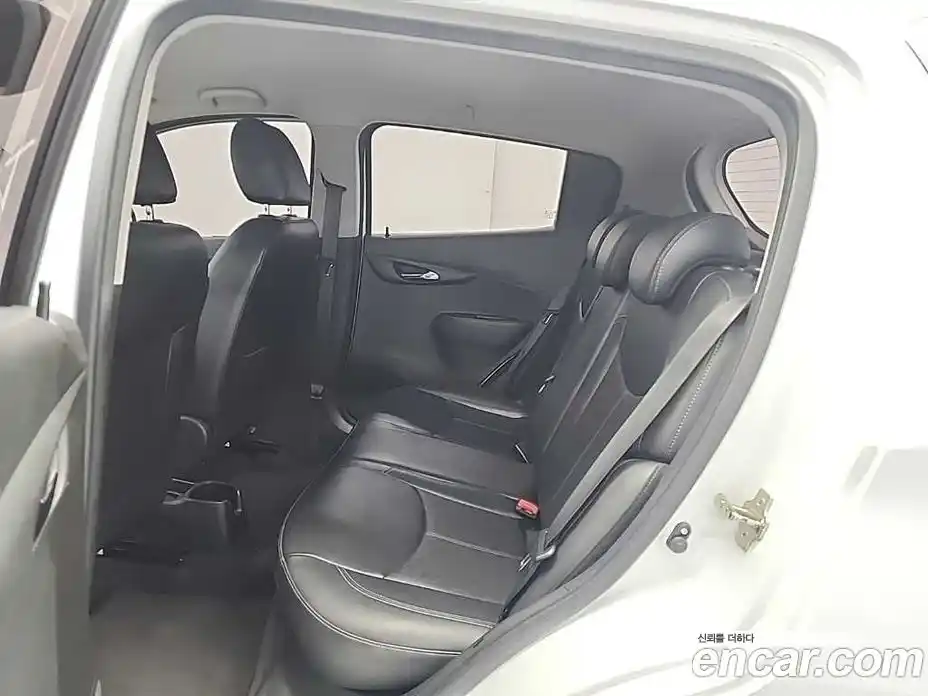 Chevrolet Spark 2017 1.0 Автомат в Москве № 240756, фото 12