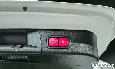 Mercedes-Benz GLB-Class, 2021