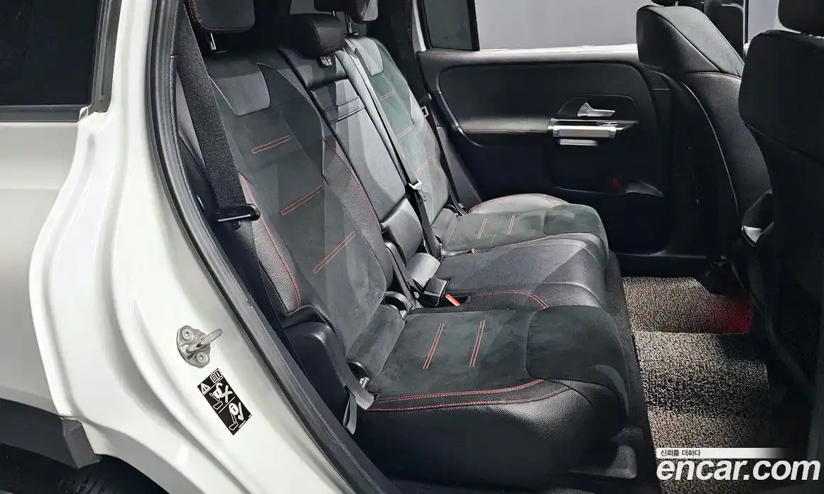 Mercedes-Benz GLB-Class 2021 2.0 Автомат в Москве № 241362, фото 5