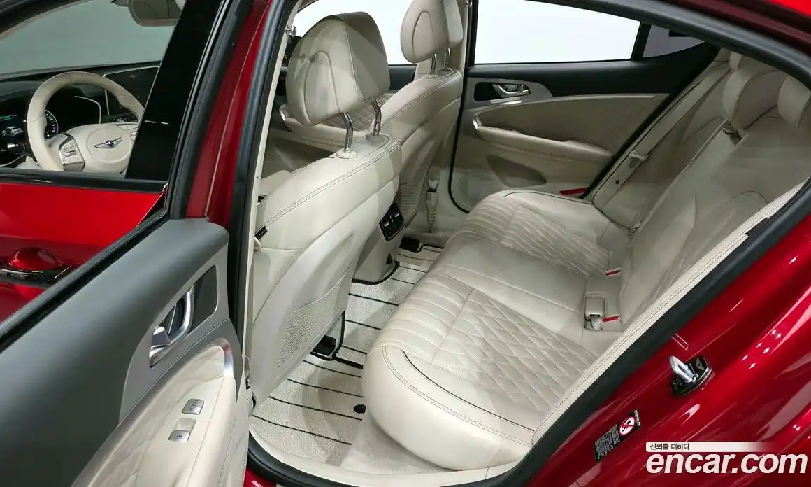 Genesis G70 2019 3.3 Автомат в Москве № 24371, фото 18