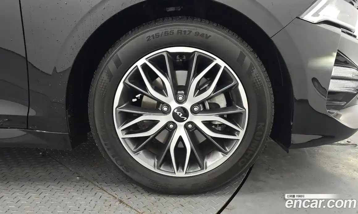 Kia K5 2022 2.0 Автомат в Москве № 249792, фото 5