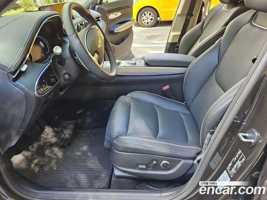 Genesis GV70 2024 2.5 Автомат в Москве № 25184, фото 13