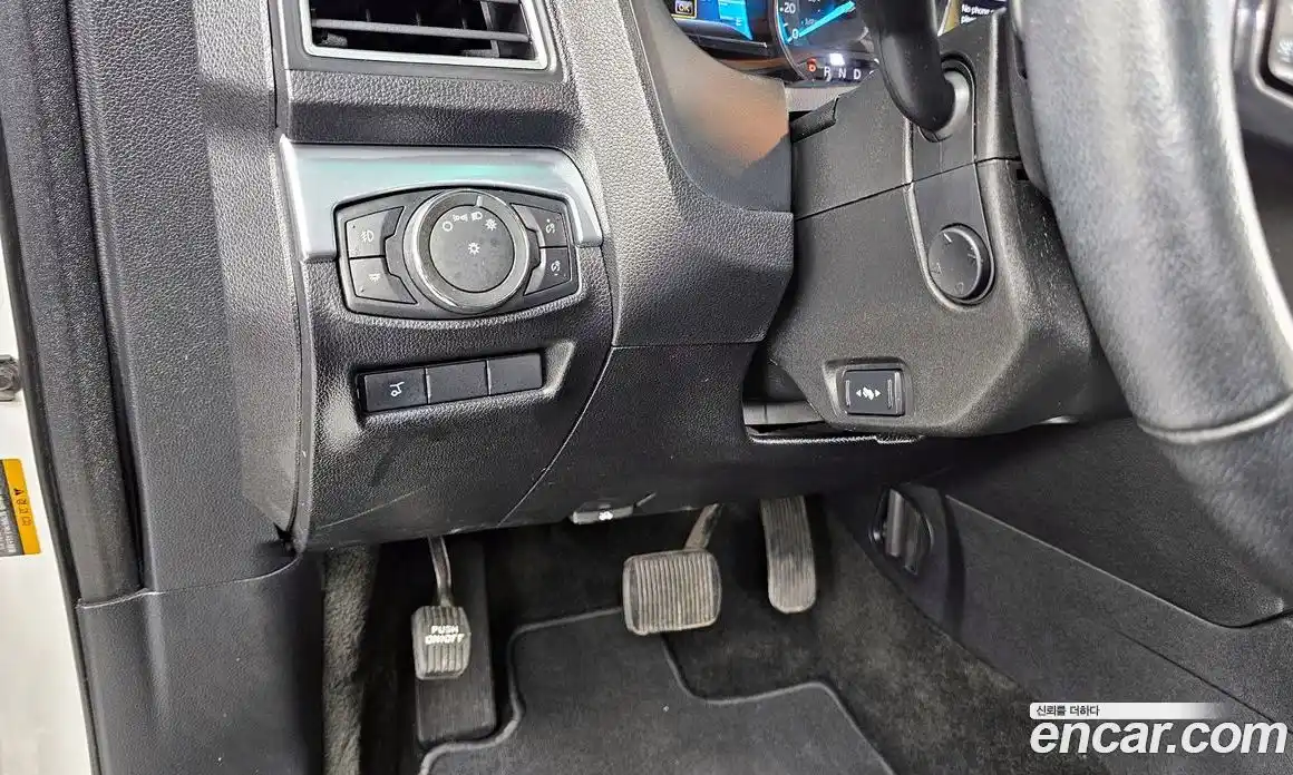 Ford Explorer 2017 2.3 Автомат в Москве № 255647, фото 16