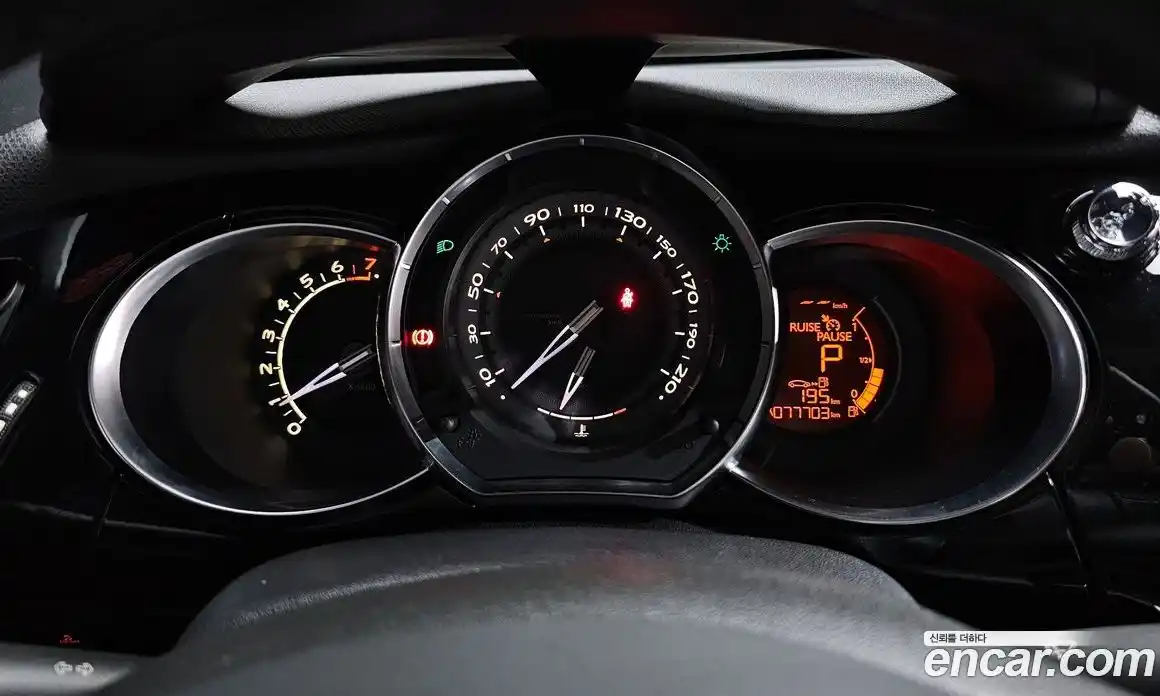 Citroen DS3 2013 1.6 Автомат в Москве № 256806, фото 8