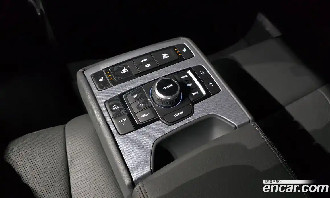 Genesis G80 2018 3.3 Автомат в Москве № 258555, фото 15