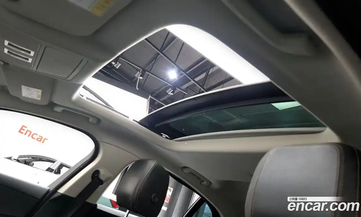 Jaguar XE 2017 2.0 Автомат в Москве № 264726, фото 14