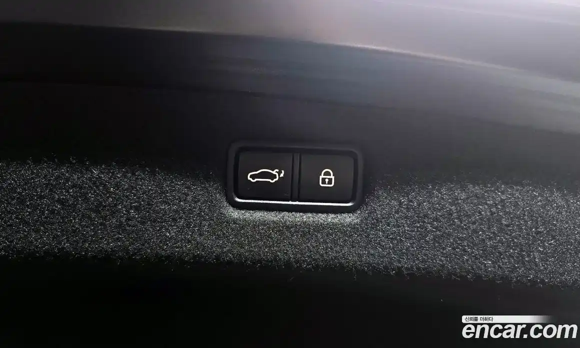 Genesis G90 2019 3.8 Автомат в Москве № 26952, фото 15