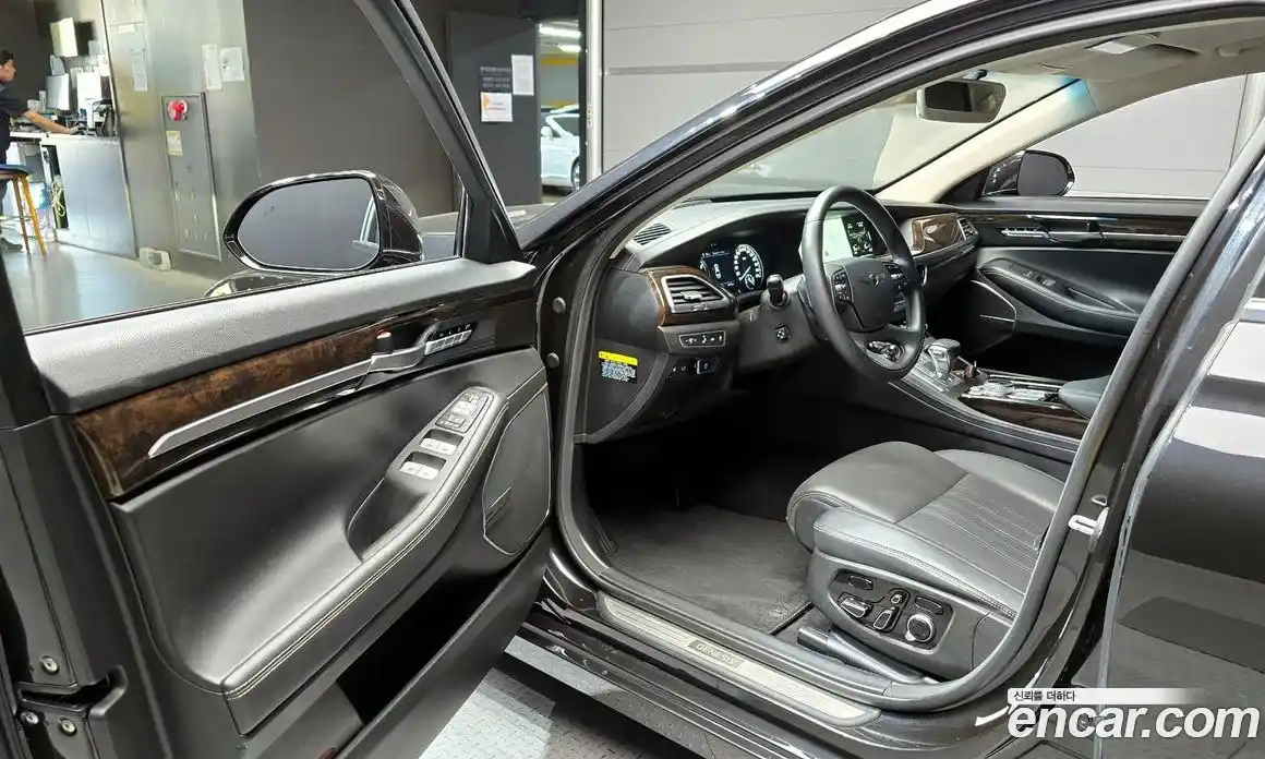 Genesis G90 2019 3.8 Автомат в Москве № 26952, фото 20