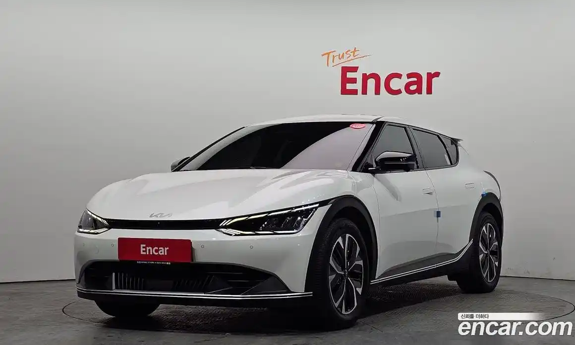 Kia EV6 2024 0.1 Автомат в Москве № 269647, фото 3