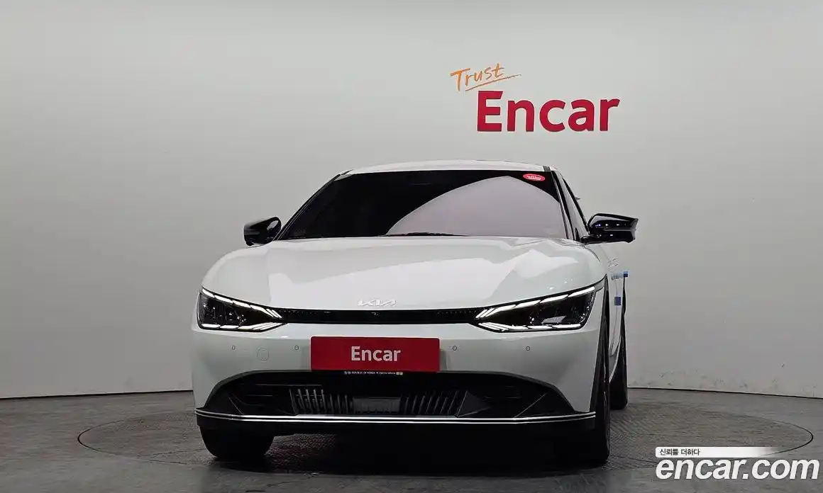 Kia EV6 2024 0.1 Автомат в Москве № 269647, фото 7