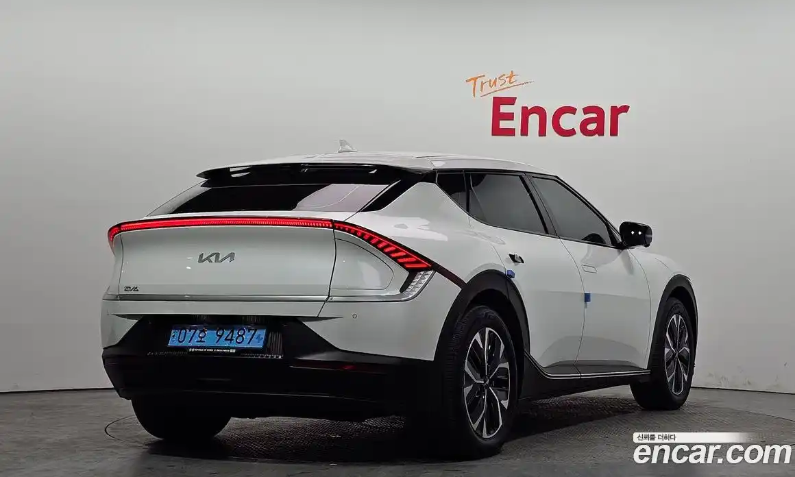 Kia EV6 2024 0.1 Автомат в Москве № 269647, фото 8