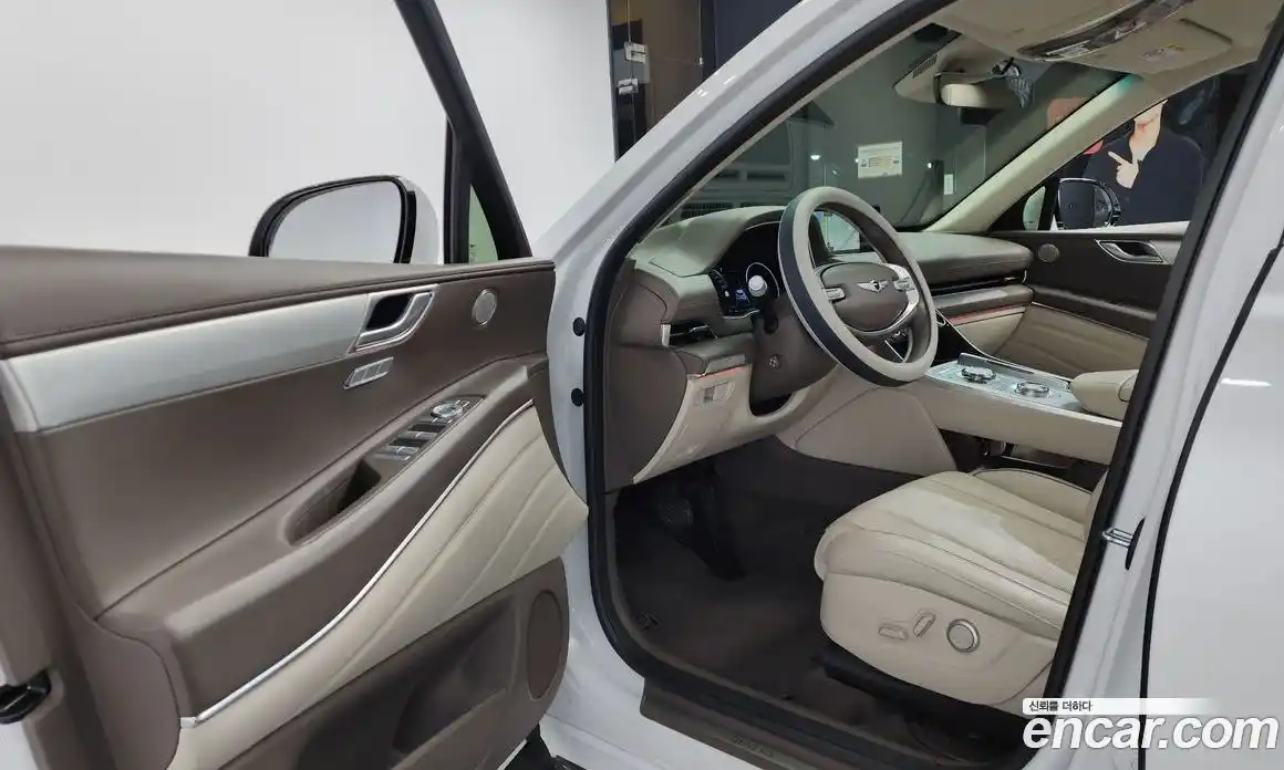 Genesis GV80 2023 2.5 Автомат в Москве № 26992, фото 14