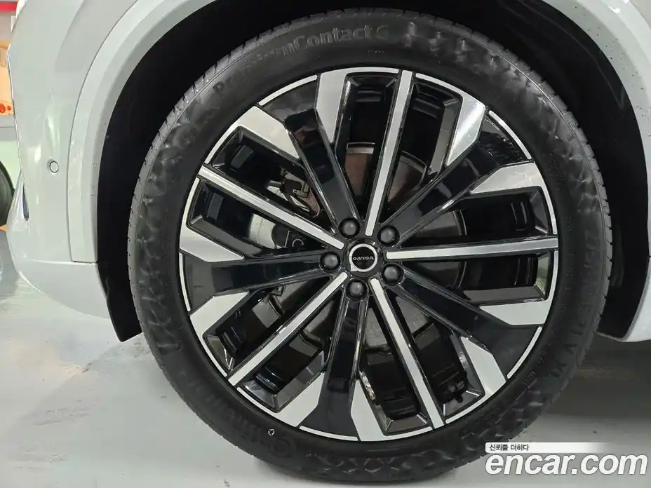 Volvo XC90 2026 2.0 Автомат в Москве № 269957, фото 5