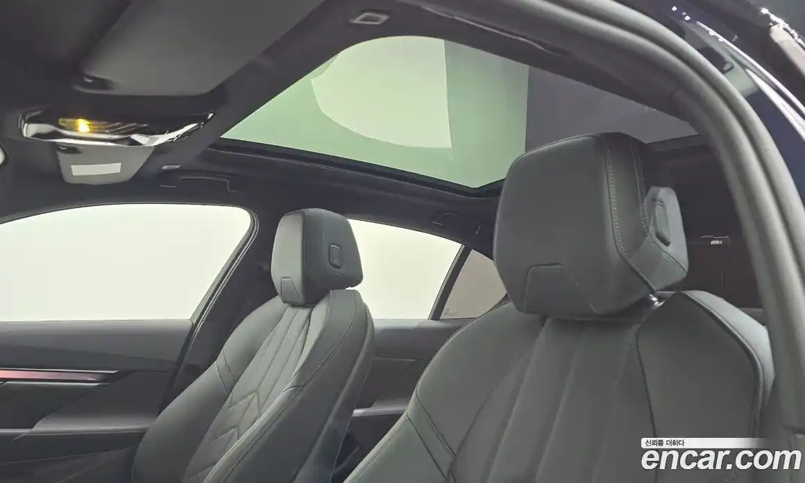 BMW 5-Series 2025 2.0 Автомат в Москве № 278497, фото 11