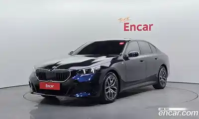 BMW 5-Series 2025 2.0 Автомат в Москве № 278497, миниатюра 2