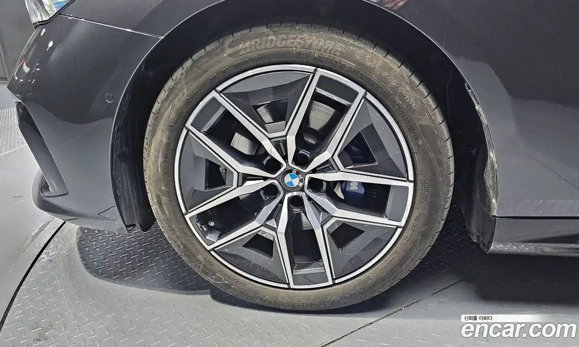 BMW 5-Series 2024 2.0 Автомат в Москве № 280025, фото 5