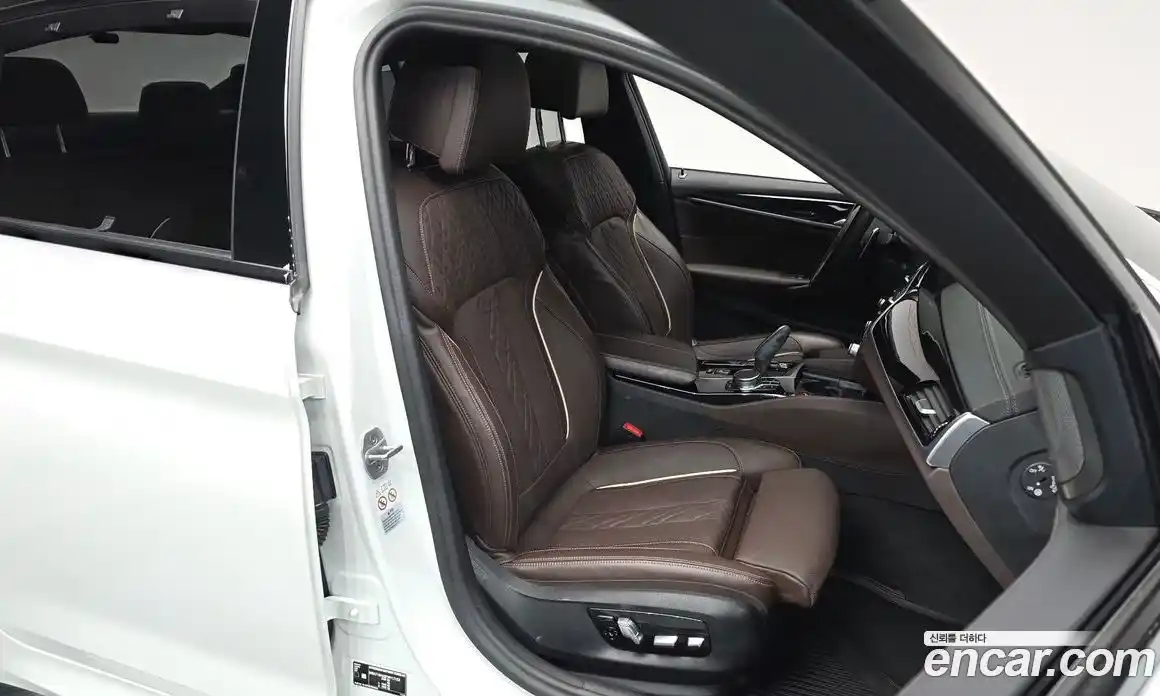 BMW 5-Series 2023 2.0 Автомат в Москве № 280033, фото 20