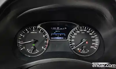 Nissan Pathfinder 2017 3.5 Автомат в Москве № 284960, миниатюра 11