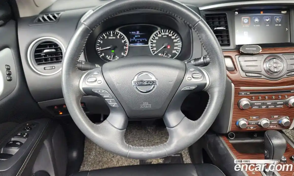 Nissan Pathfinder 2017 3.5 Автомат в Москве № 284960, фото 19