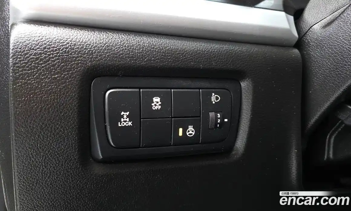 SsangYong Korando 2016 2.2 Автомат в Москве № 28728, фото 14