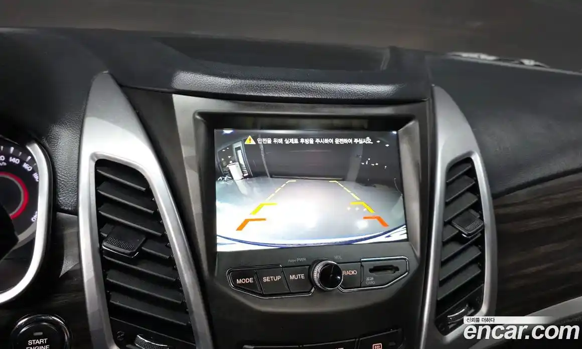 SsangYong Korando 2016 2.2 Автомат в Москве № 28728, фото 15