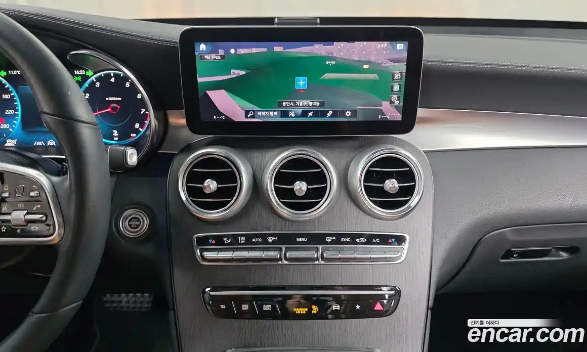 Mercedes-Benz GLC-Class 2022 2.0 Автомат в Москве № 287413, фото 17