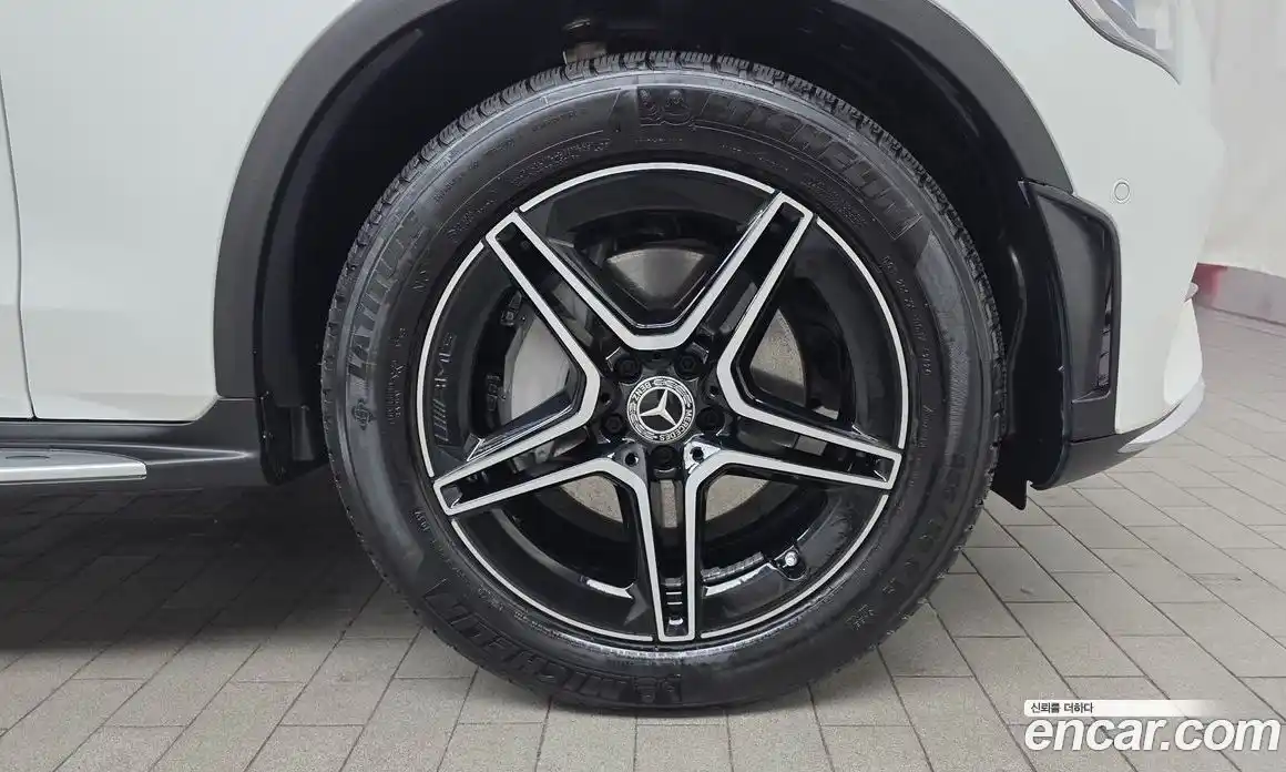 Mercedes-Benz GLC-Class 2022 2.0 Автомат в Москве № 287413, фото 7