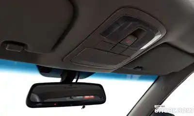 SsangYong TIBOLI 2015 1.6 Автомат в Москве № 29088, миниатюра 3