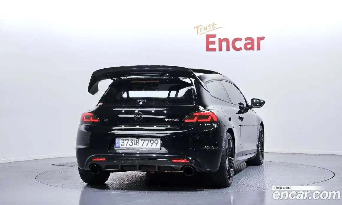 Volkswagen Scirocco 2013 2.0 Автомат в Москве № 296357, фото 4